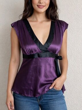 Max Studio Vintage 100% Silk Purple Satin Blouse XS V-Neck Black Trim Tie Top